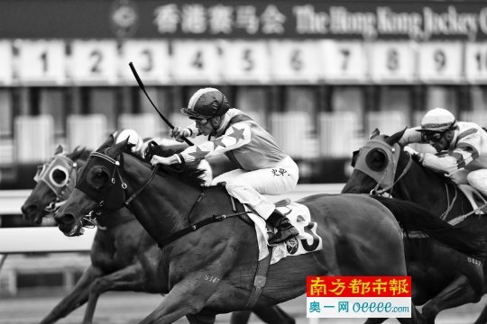 马会香港7777788888,现代化解析定义_CKN79.386锐意版