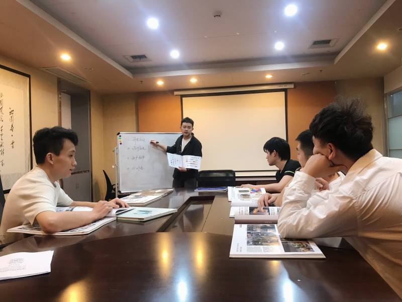 2023新奥彩走势,动态解读分析_VYP79.878时尚版