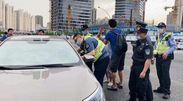 上海打击非法活动最新动态揭秘，智能监管系统的高科技革新之旅