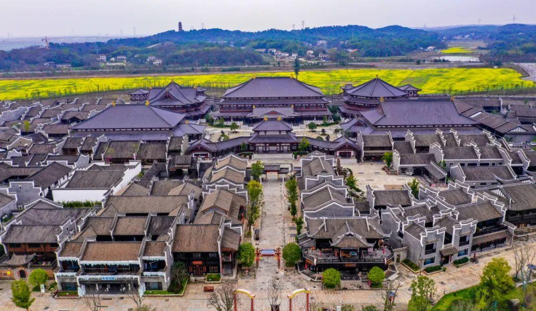 宁乡出租房最新动态，与自然美景相遇，内心平和的居所探索