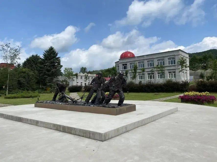 泰安力名学院最新动态，科技引领未来，智能新纪元体验报告
